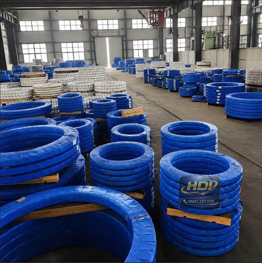 Kho vòng bi mâm xoay răng ngoài công nghiệp Hoàng Đăng Industrial