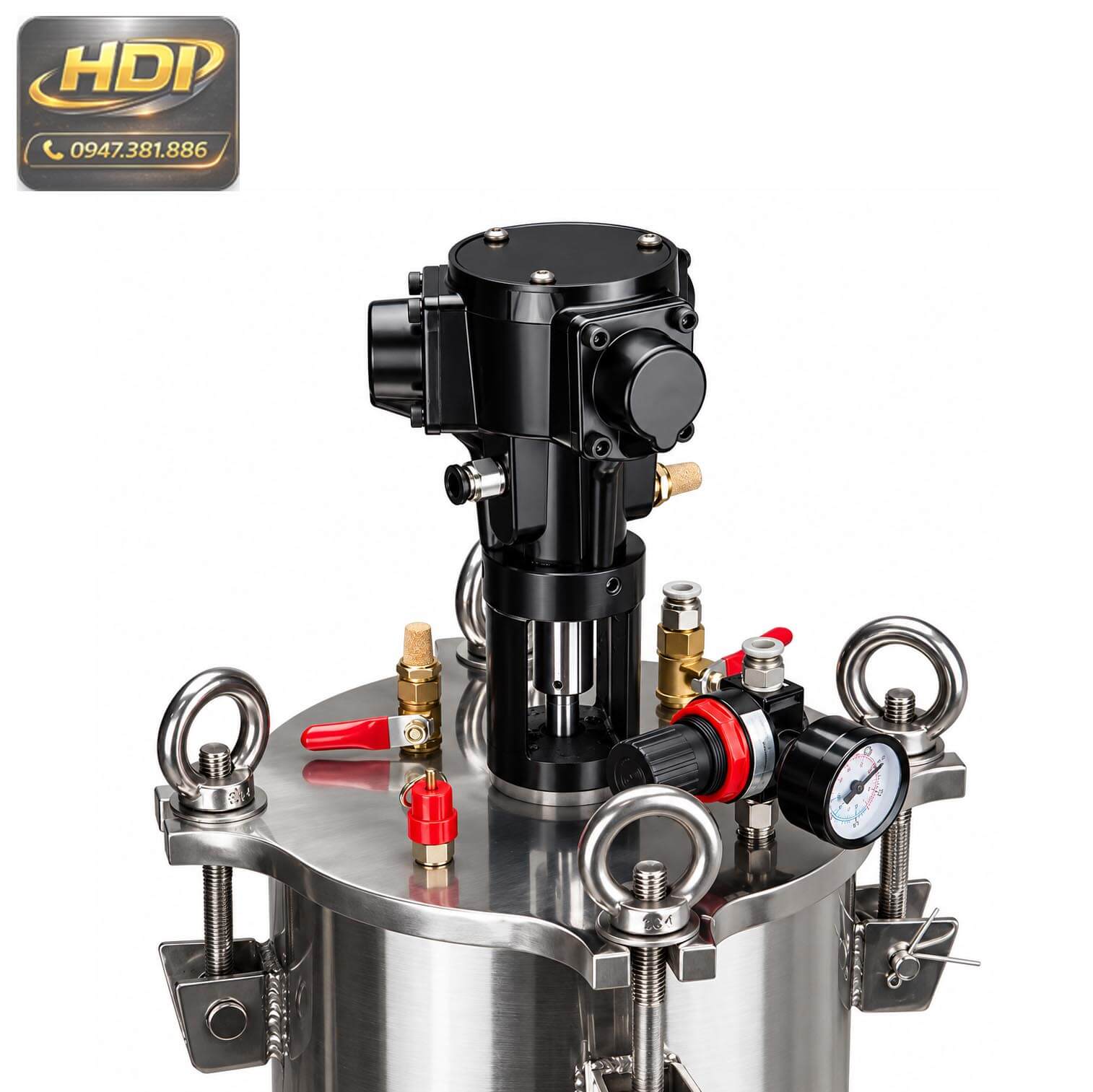 Cụm mô tơ khuấy khí nén và hệ thống van, đồng hồ áp suất trên thùng khuấy trộn inox 304